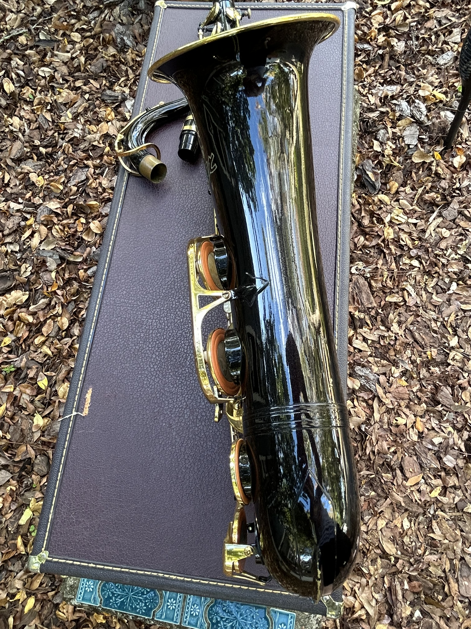 LA Sax Tenor Saxophone Black Nickel & Gold Lacquer Finish - Image 5