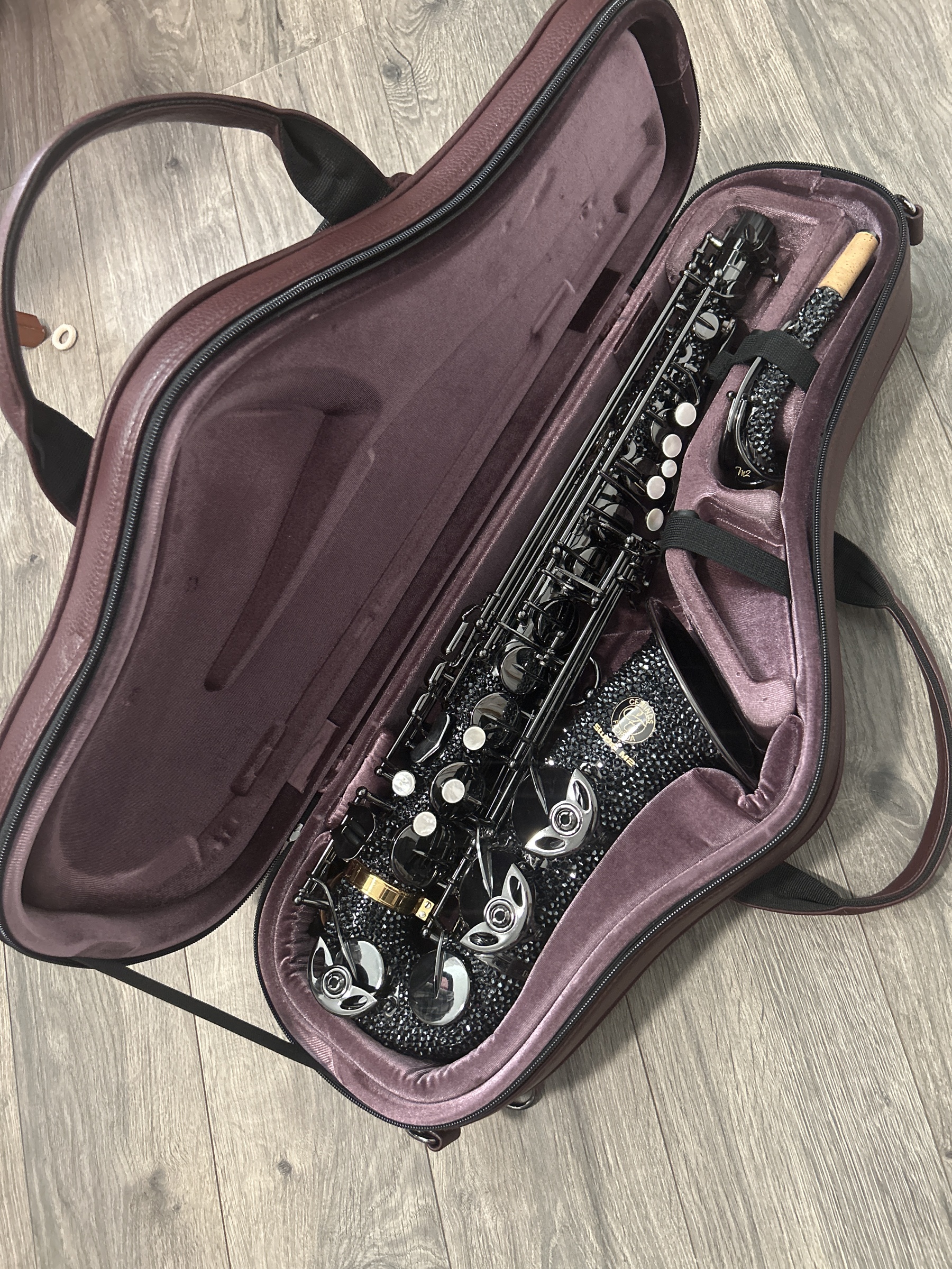 CE Winds Original Diamond Series Alto Saxophone - Black Diamond (M2 Demo) - Image 10